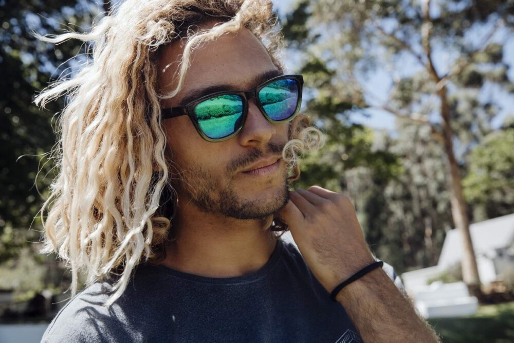 Sorte Fade Wayfarer Style Solbriller - Blågrønne spejlglas - Billede 4